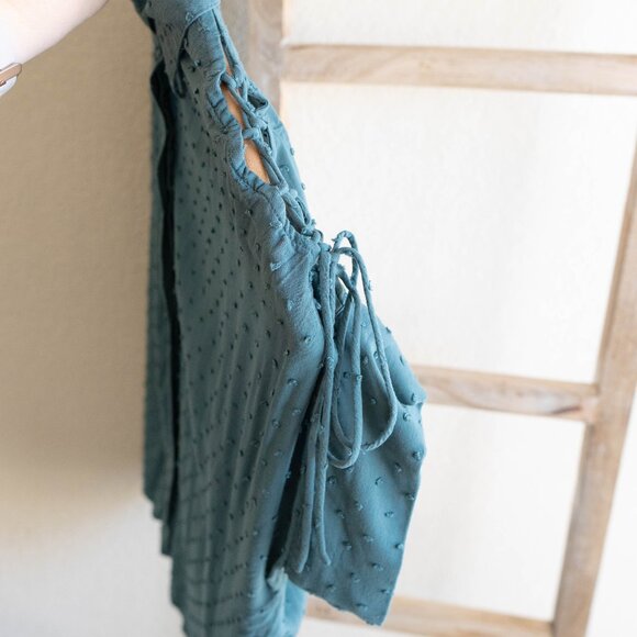 Express Oversized XS Swiss Dot Blue Green Tie Shoulder ButtonUp Short Sleeve Top - Picture 5 of 8